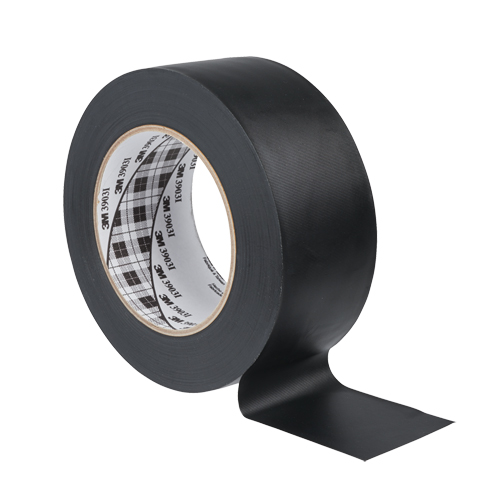 Rubans adh&eacute;sifs en vinyle 3903, 1245 mm (49") la x 46 m (151') lo, 6,5 mils, Noir Les Fournitures Industrielles Méga