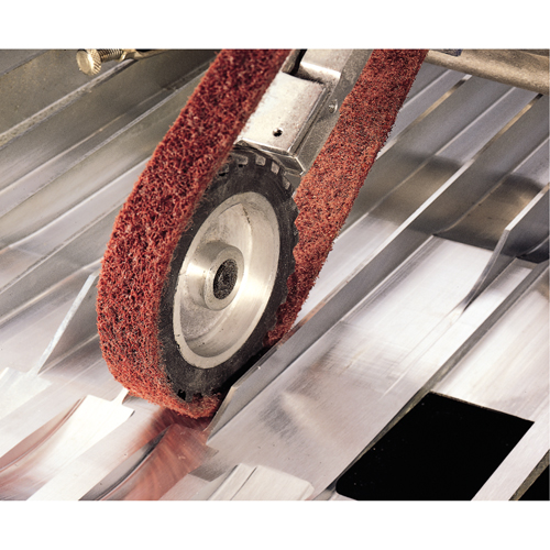 Courroies de traitement des surfaces Scotch-Brite Les Fournitures Industrielles Méga