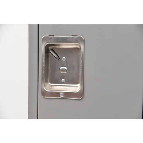 Lockers, 2 -tier, Bank of 3, 36" x 18" x 72", Steel, Grey, Rivet (Assembled) Les Fournitures Industrielles Méga