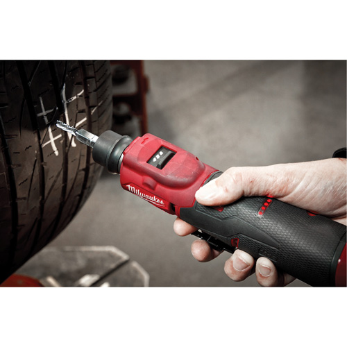 Ponceuse de pneus &agrave; basse vitesse M12 Fuel Les Fournitures Industrielles Méga