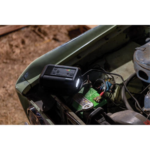 2000A Boost Air Jump Starter & 100 PSI Air Compressor Les Fournitures Industrielles Méga