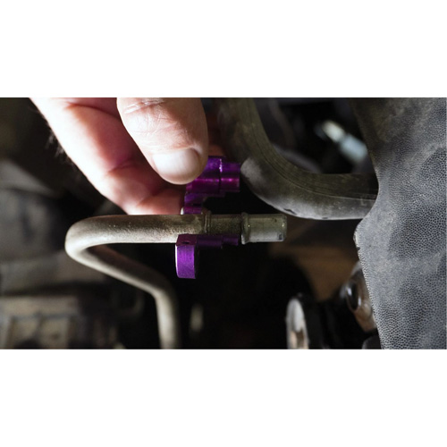Ensemble de d&eacute;connexion du refroidisseur d'huile de transmission pour Ford Les Fournitures Industrielles Méga