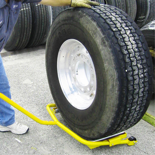 Socle roulant pour roue de camion, Capacit&eacute; de 280 lb Les Fournitures Industrielles Méga