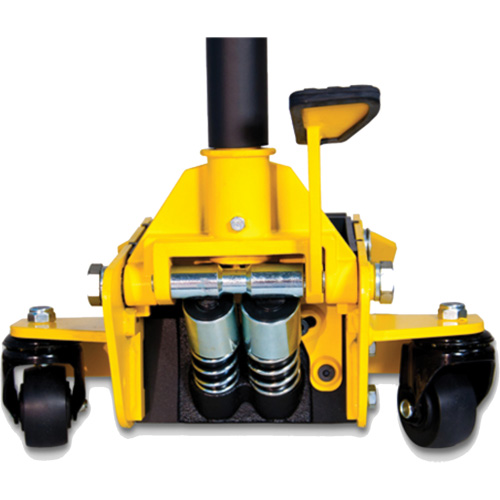 Cric rouleur s&eacute;rie Pro, 3 tonne(s) Capacit&eacute;, 3-3/4" Abaiss&eacute;e, 19-69/100" &eacute;lev&eacute;e, Hydraulique &agrave; main Les Fournitures Industrielles Méga