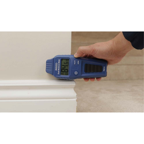 Dual Moisture Meter, 0 - 80% Moisture Range, 41°- 113° F ( 5° - 45° C ) Temperature Range Les Fournitures Industrielles Méga