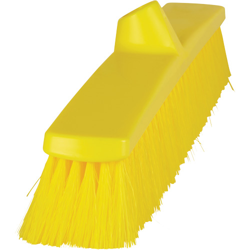 ColorCore Push Broom, Fine Bristles, 24", Polypropylene, Yellow Les Fournitures Industrielles Méga