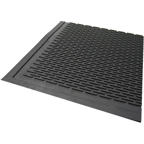 Tapis dext&eacute;rieur, Caoutchouc, Grattoir Type, Motif Plein, 3' x 5', Noir Les Fournitures Industrielles Méga