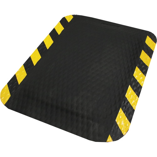 Tapis Hog Heaven, Losange, 2' x 3' x 5/8", Noir/Jaune, Nitrile Les Fournitures Industrielles Méga