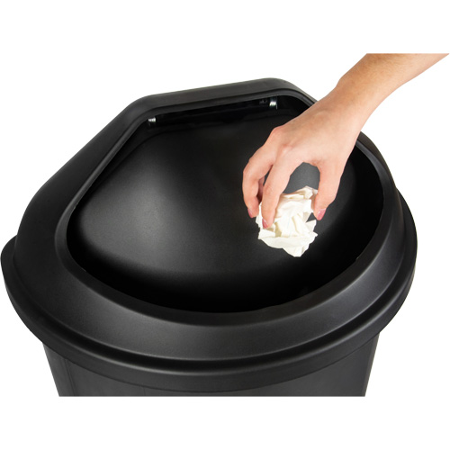 Half-Round Garbage Bin with Lid, Polyethylene, 21 US gal. Les Fournitures Industrielles Méga