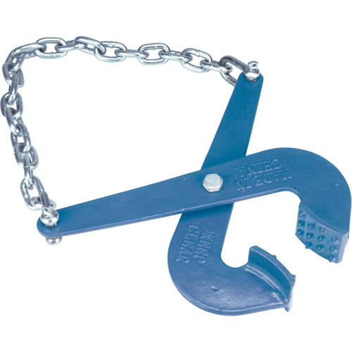 Pallet Puller, 16 lbs. Weight, 7" Jaw Opening, 5000 lbs. Pulling Capacity, 3" Jaw Height Les Fournitures Industrielles Méga