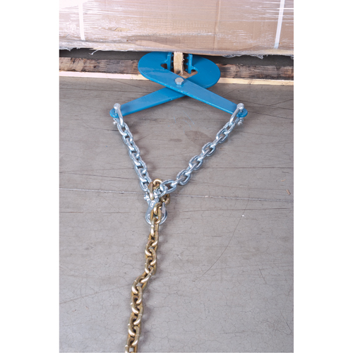 Pallet Puller, 16 lbs. Weight, 7" Jaw Opening, 5000 lbs. Pulling Capacity, 3" Jaw Height Les Fournitures Industrielles Méga