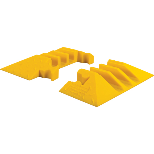 Yellow Jacket&reg; 3-Channel Heavy Duty Cable Protector - End Caps Les Fournitures Industrielles Méga