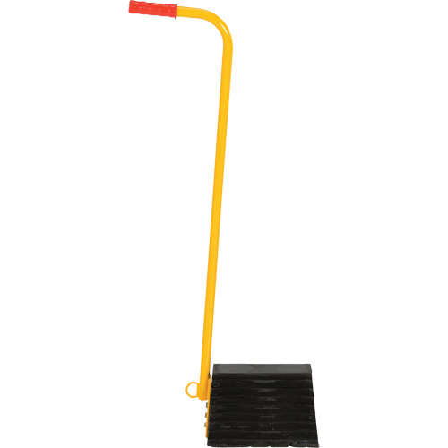 Cale de roue avec poign&eacute;e ergonomique, 9-1/4" x 8" x 6", Noir Les Fournitures Industrielles Méga