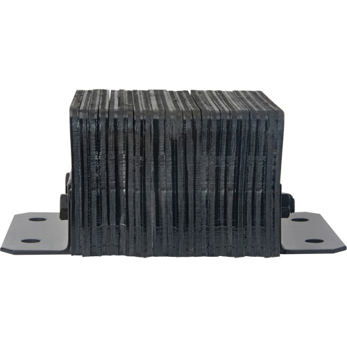 Laminated Dock Bumpers, Horizontal, Rubber, 12" W x 6" D x 10" H Les Fournitures Industrielles Méga