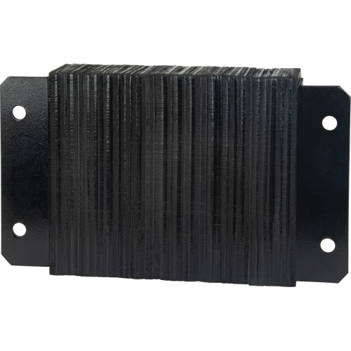 Laminated Dock Bumpers, Horizontal, Rubber, 18" W x 4" D x 12" H Les Fournitures Industrielles Méga