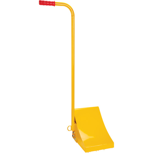 Cale de roue pour la glace avec poign&eacute;e ergonomique, Acier, Jaune, 8-1/16" la x 10-5/8" p x 8-13/16" h Les Fournitures Industrielles Méga