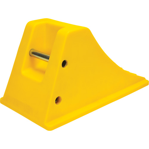 Wheel Chocks with Aluminum Tread, Polyurethane, Safety Yellow, 11-1/4" W x 21" D x 12-1/4" H Les Fournitures Industrielles Méga
