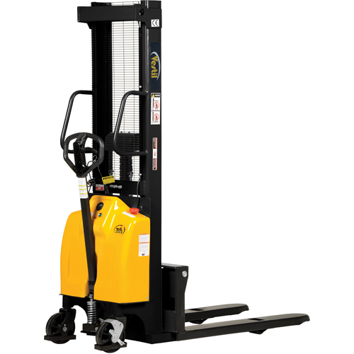 Gerbeur pour chariot &eacute;l&eacute;vateur, Fonctionnement &eacute;lectrique, Capacit&eacute; 2000 lb, Lev&eacute;e max 98" Les Fournitures Industrielles Méga