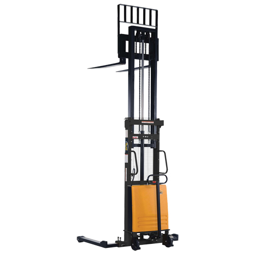 Fork Lift Stacker, Electric Operated, 2000 lbs. Capacity, 118" Max Lift Les Fournitures Industrielles Méga