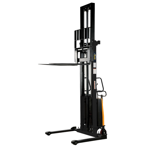 Fork Lift Stacker, Electric Operated, 2000 lbs. Capacity, 150" Max Lift Les Fournitures Industrielles Méga