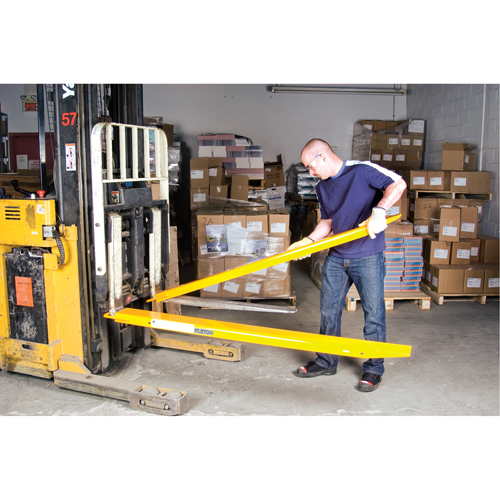 Fork Extensions, 72" L x 5" W, For Fork Width of 4" Les Fournitures Industrielles Méga