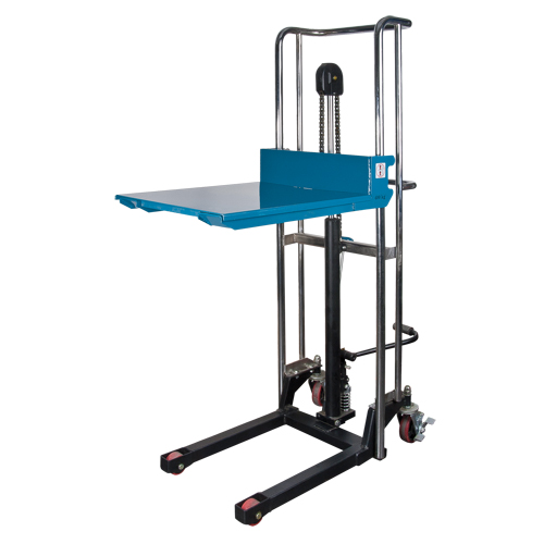 Gerbeur hydraulique &agrave; plateforme, M&eacute;canisme Pompe au pied, Capacit&eacute; de 880 lb, Levage max de 60" Les Fournitures Industrielles Méga