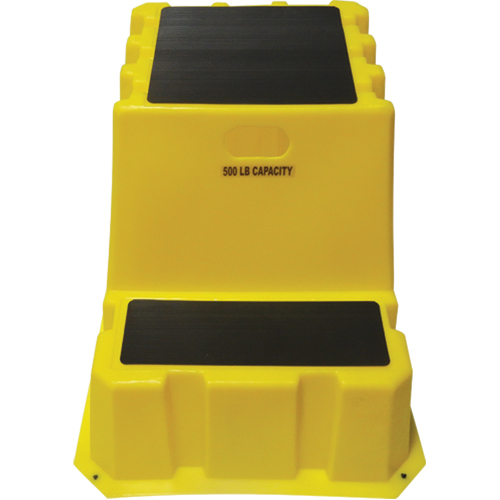 Nestable Industrial Step Stools, 2 Steps, 32-3/4" x 25-3/4" x 20-1/2" High Les Fournitures Industrielles Méga