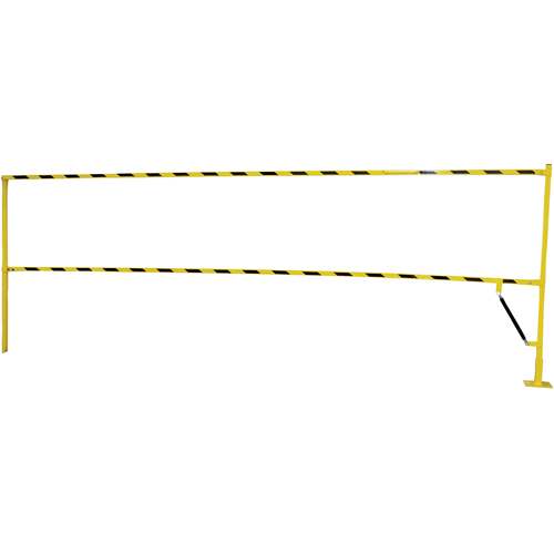 Safety Lift Gate, 10' L x 42-5/8" H, 159" Raised, Yellow Les Fournitures Industrielles Méga