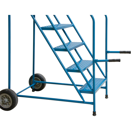 Trailer Access Rolling Ladder with Rails, 4 Steps, 22" Step Width, 37" Platform Height, Steel Les Fournitures Industrielles Méga