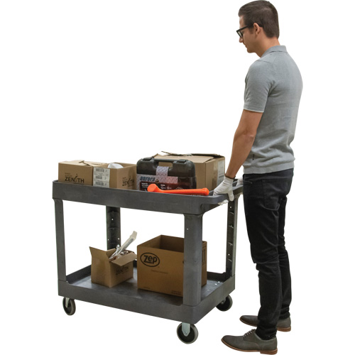 Chariot utilitaire pour l'entretien, 2 tiers, 24-5/8" x 32-1/2" x 40", Capacit&eacute; 550 lb Les Fournitures Industrielles Méga