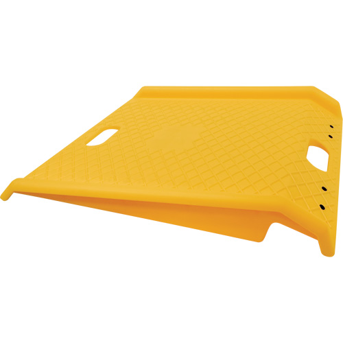 Portable Poly Hand Truck Curb Ramp, 1000 lbs. Capacity, 27" W x 27" L Les Fournitures Industrielles Méga