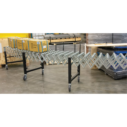 Expandable Conveyor, 18" W x 24' L, 200 lbs. per lin. ft. Capacity Les Fournitures Industrielles Méga