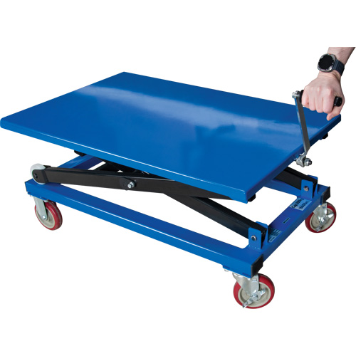 Manual Scissor Lift Table, 37-3/8" L x 23-5/8" W, Steel, 660 lbs. Capacity Les Fournitures Industrielles Méga
