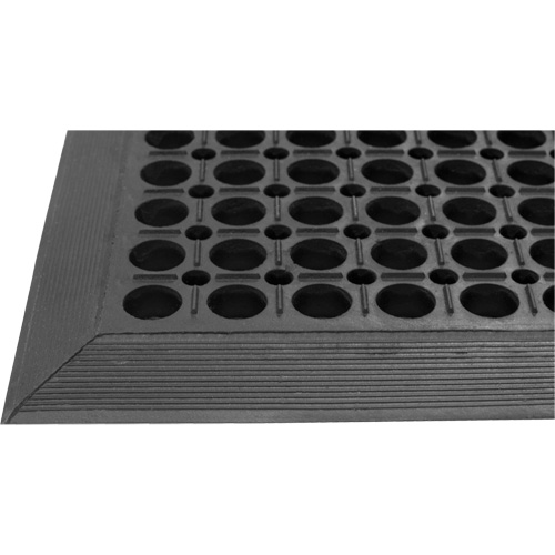 Competitor Series Mats, Slotted, 3' x 5' x 7/8", Black, Natural Rubber Les Fournitures Industrielles Méga