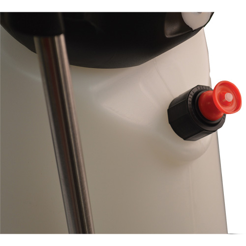 Vaporisateur moussant &agrave; compression s&eacute;rie nettoyage & restauration, 2 gal. (9 L), Poly&eacute;thyl&egrave;ne, Lance de 21" Les Fournitures Industrielles Méga