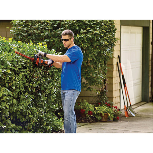 Max* PowerCut Cordless Hedge Trimmer Kit, 22", 20 V, Battery Powered Les Fournitures Industrielles Méga