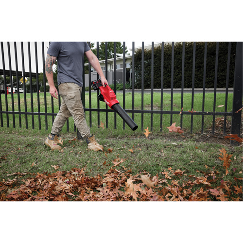 M18 Fuel Dual Battery Blower (Tool Only), 18 V, 145 MPH Output, Battery Powered Les Fournitures Industrielles Méga