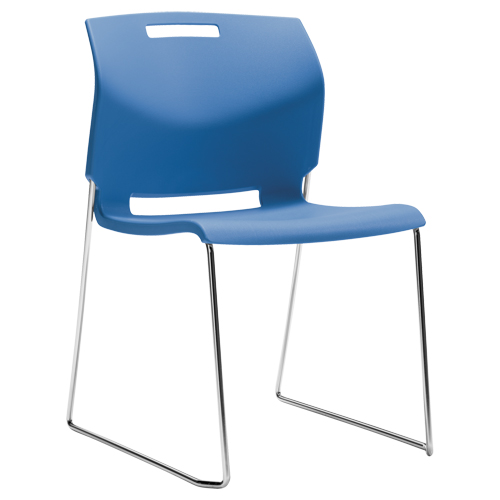 Chaise, Plastique, Hauteur 32-1/2", Capacit&eacute; 300 lb, Bleu Les Fournitures Industrielles Méga