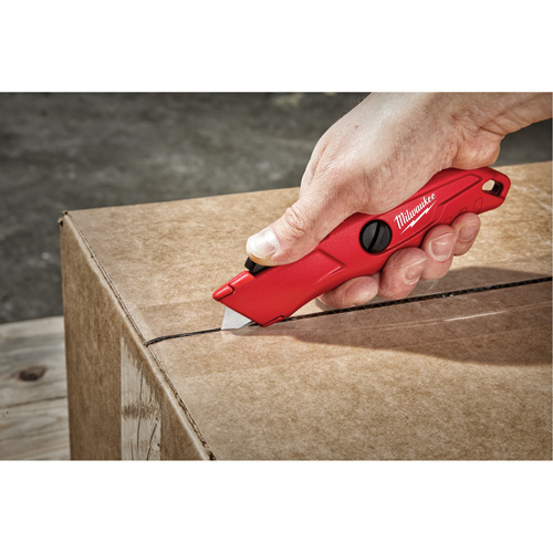 Couteau autor&eacute;tractable, 3/4", Acier, Prise en M&eacute;tal Les Fournitures Industrielles Méga