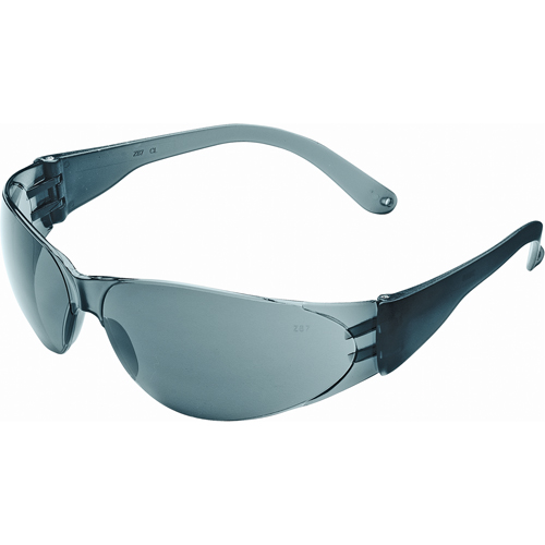 Lunettes de s&eacute;curit&eacute; Checklite Duramass, Lentille Grise/fum&eacute;e, Antibu&eacute;e/Anti-&eacute;gratignures, ANSI Z87+/R&eacute;pond ou surpasse la norme CSA Z94.3 Les Fournitures Industrielles Méga