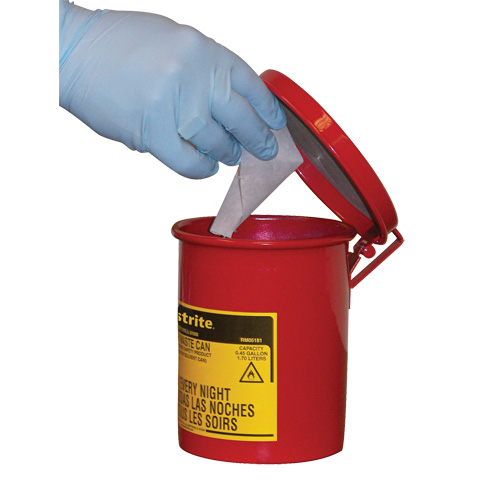 Mini bidons pour d&eacute;chets huileux pour dessus d'&eacute;tabli, Homologu&eacute; FM, 0,45 gal. US, Rouge Les Fournitures Industrielles Méga