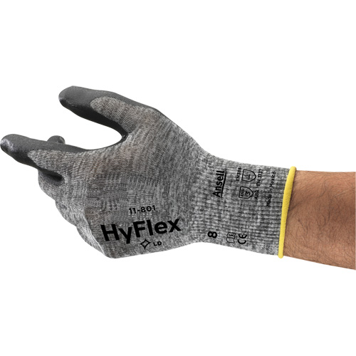 Gants Hyflex 11-801, 7/Petit, R&ecirc;vetement Mousse de nitrile, Calibre 15, Enveloppe en Nylon Les Fournitures Industrielles Méga