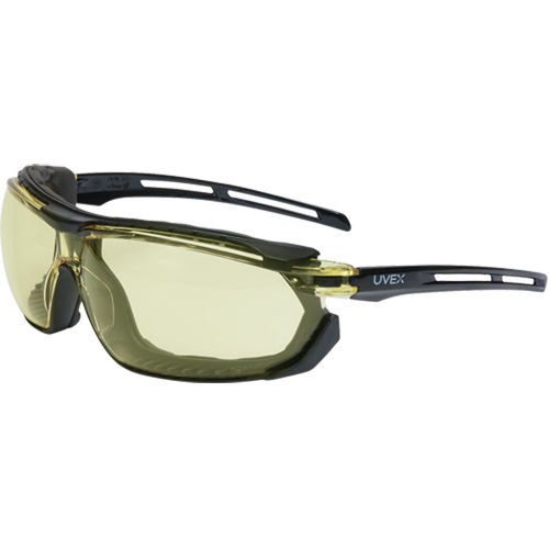 Uvex&reg; Tirade Sealed Safety Glasses, Amber Lens, Anti-Fog, ANSI Z87+/Meets/Exceeds CSA Z94.3 Les Fournitures Industrielles Méga