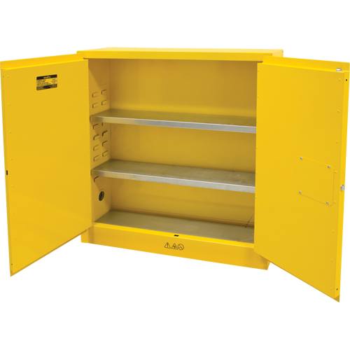 Armoire pour produits inflammables, 24 gal., 2 Porte(s), 43" La x 44" h x 12" p Les Fournitures Industrielles Méga