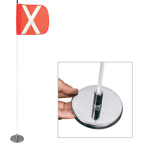 Tiges de s&eacute;curit&eacute; pour travaux l&eacute;gers Safety Whip, Fixation Aimant, Hauteur 5', Orange Les Fournitures Industrielles Méga