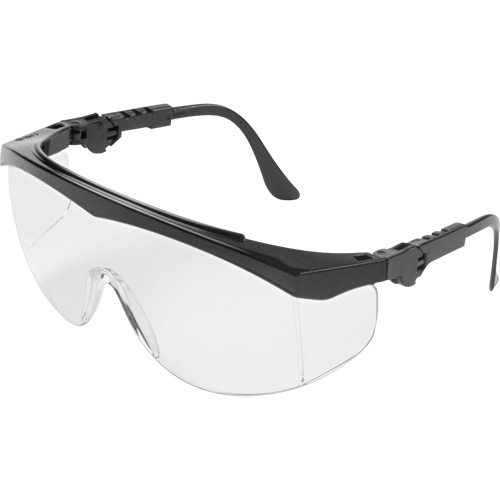 Lunettes de s&eacute;curit&eacute; Tomahawk, Lentille Transparent, Anti-&eacute;gratignures, R&eacute;pond ou surpasse la norme CSA Z94.3 Les Fournitures Industrielles Méga