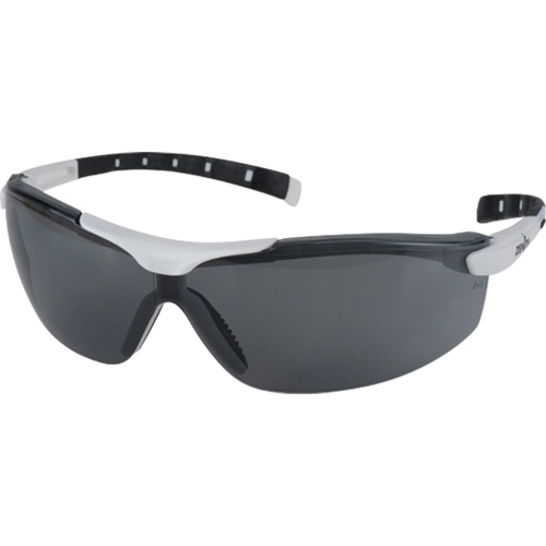 Z1500 Series Safety Glasses, Grey/Smoke Lens, Anti-Scratch, Meets/Exceeds CSA Z94.3 Les Fournitures Industrielles Méga