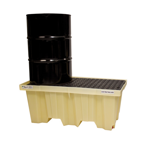 Palettes Poly-Spillpallet emboîtables avec drain pour 2 barils, Capacit&eacute; de d&eacute;versement 66 gal. US, 51" x 26" x 21" Les Fournitures Industrielles Méga