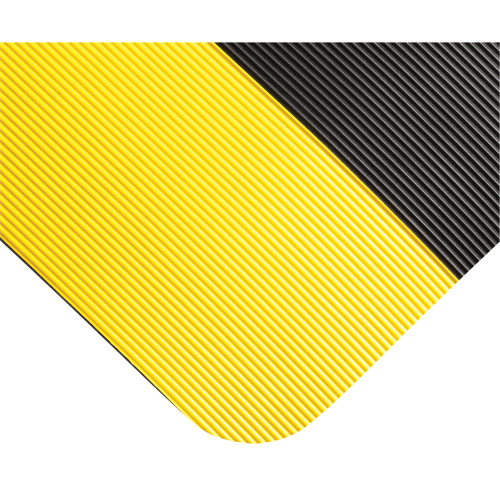 Double Duty Switchboard Mats No.720, Corrugated, 3' x 10' x 5/8", Black/Yellow, PVC Les Fournitures Industrielles Méga