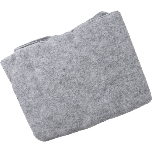 Dynamic Fire Blanket with Nylon Pouch Holder, Wool, 60"L x 71"W Les Fournitures Industrielles Méga